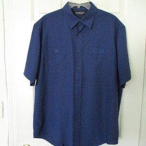 Roundtree & Yorke Mens S/S Blue Vented Active Shirt NWOT - Size Large